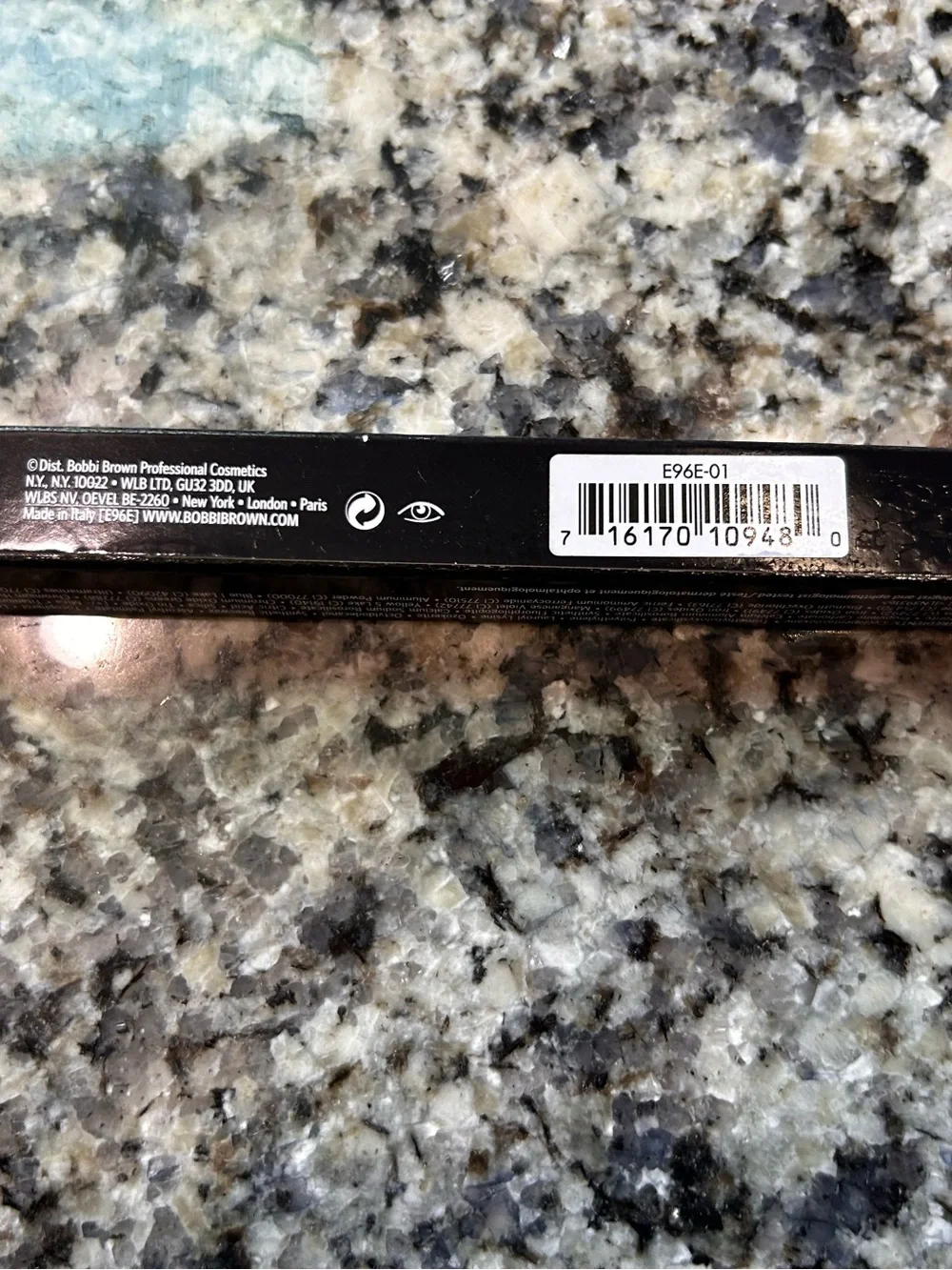 Bobbi Brown Cream Shadoe Stick in Vanilla